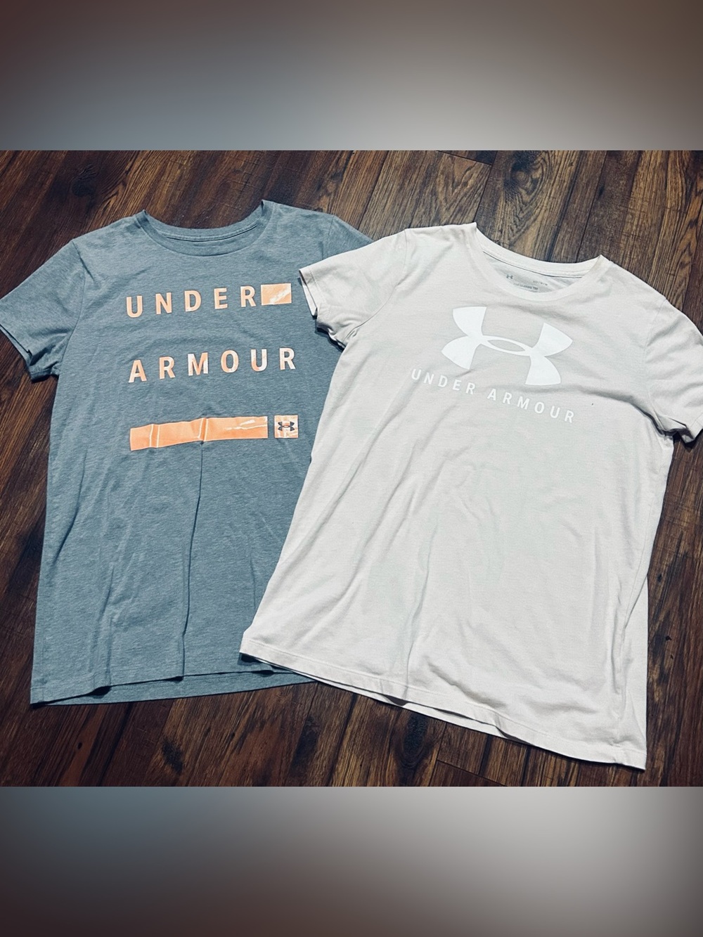 2 Under Armour Short Sleeve Logo T-Shirt - Light Gray & Slate